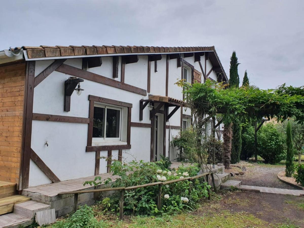Villa La Landaise Sainte-Eulalie-en-Born Exterior foto